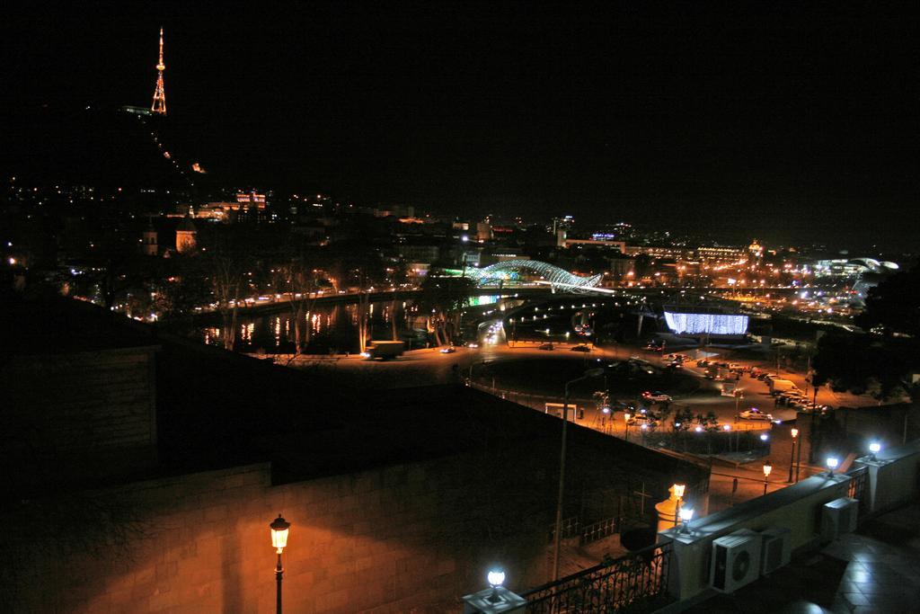 Hotel Gtm Kapan Tbilisi Zewnętrze zdjęcie