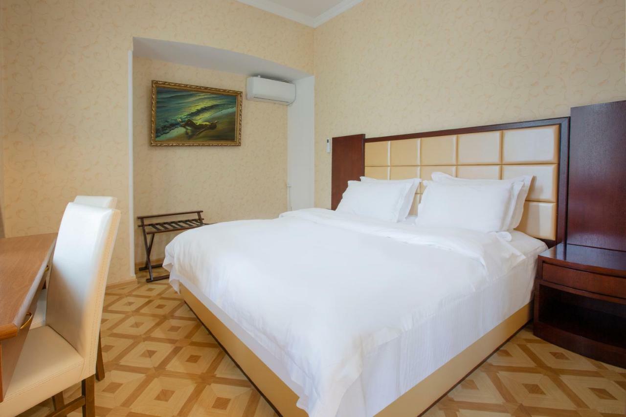 Hotel Gtm Kapan Tbilisi Zewnętrze zdjęcie